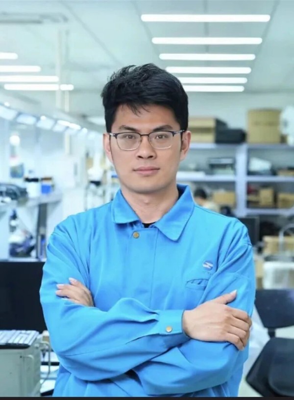 张建军.jpg 张建军.jpg